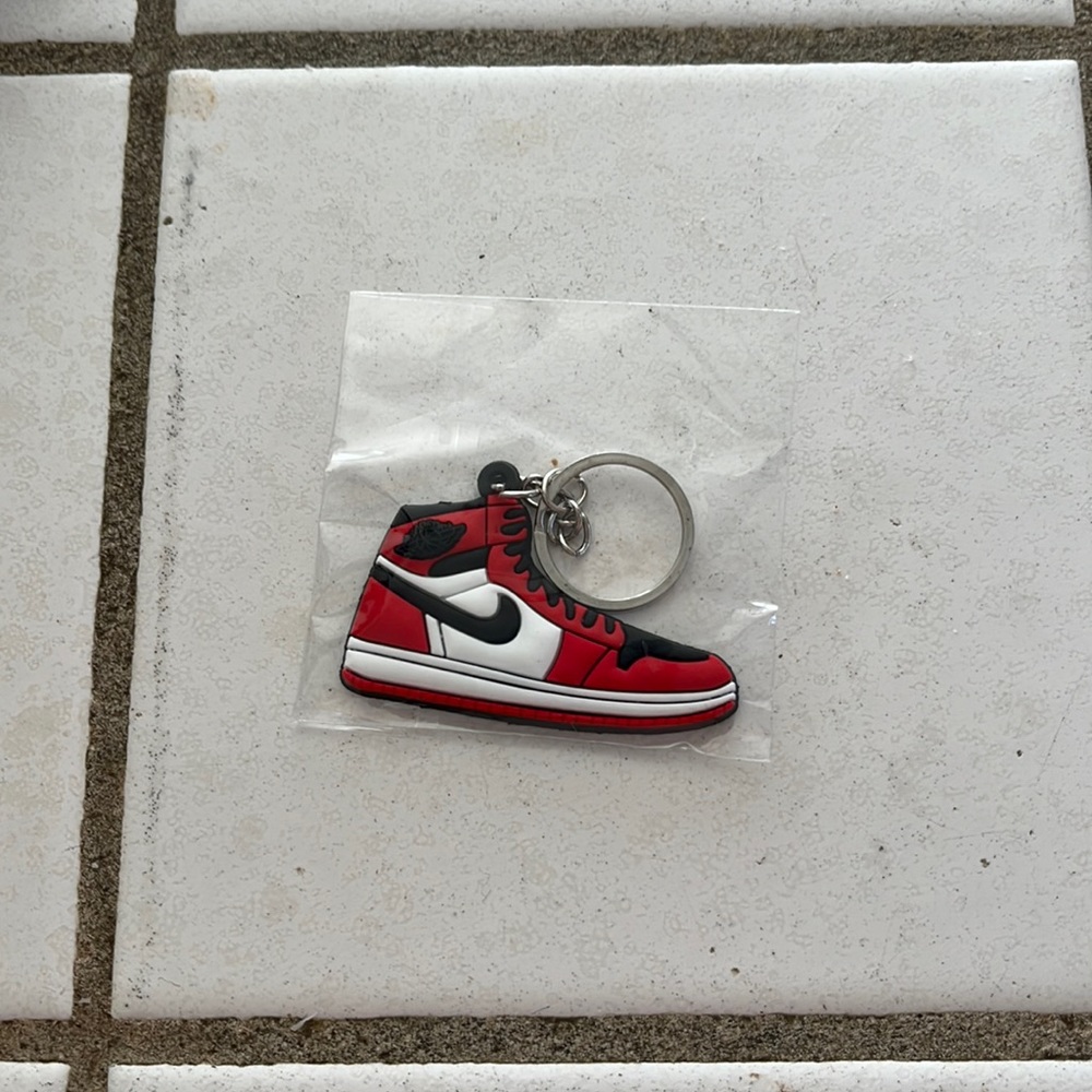 New AF1 Hightop shoe keychain *please read description